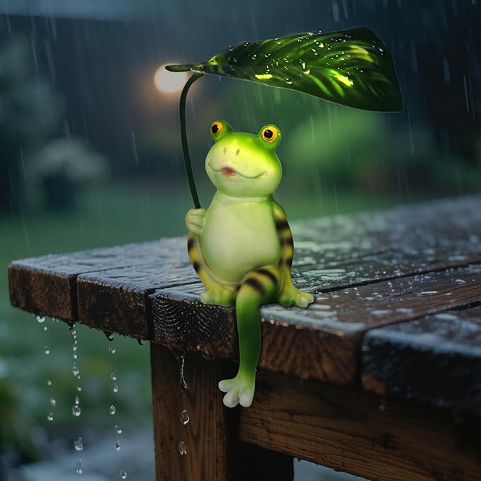 Solar Garden Statues Frog Garden Decor Figurine Lights with Umbrella for Outside,Yard Decorations Outdoor Patio Decor,Gardening Gifts for Women Mother's Day