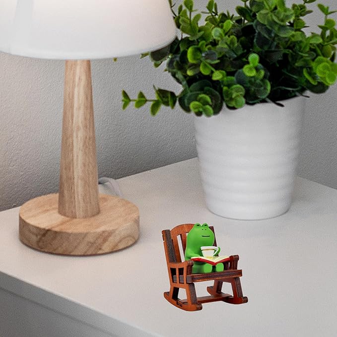 Miniature Frog Figurines - Funny Frog Sculpture for Shelf, Desk Decoration - Frog Desk Accessories - Perfect Cute Frog Gift for Frog Lovers（Rocking Chair）
