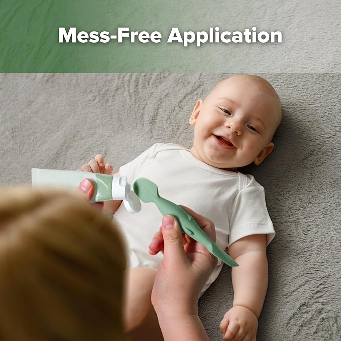 haakaa Baby Diaper Cream Spatula, Mess-free Silicone Diaper Rash Cream Applicator with Carrying Case, Diaper Cream Brush for Baby, Pea Green
