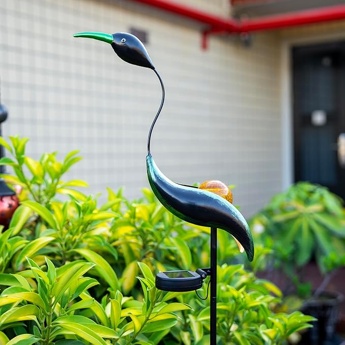 Solar Garden Statue Crane Yard Art Sculptures, Metal Heron Statues Outdoor for Patio Yard Lawn Porch Decorations, Garden Decor for Outside, House Warming Gifts - Mom Birthday Gifts