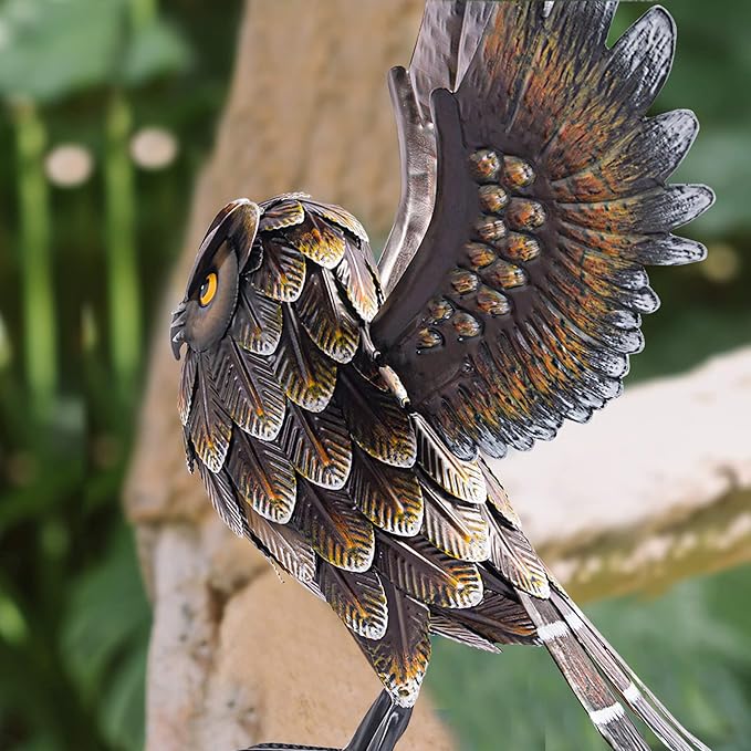Natelf Garden Owl Sculptures & Statues, Standing Metal Bird Yard Art Sculpture for Patio Backyard Pond Outdoor Decorations
