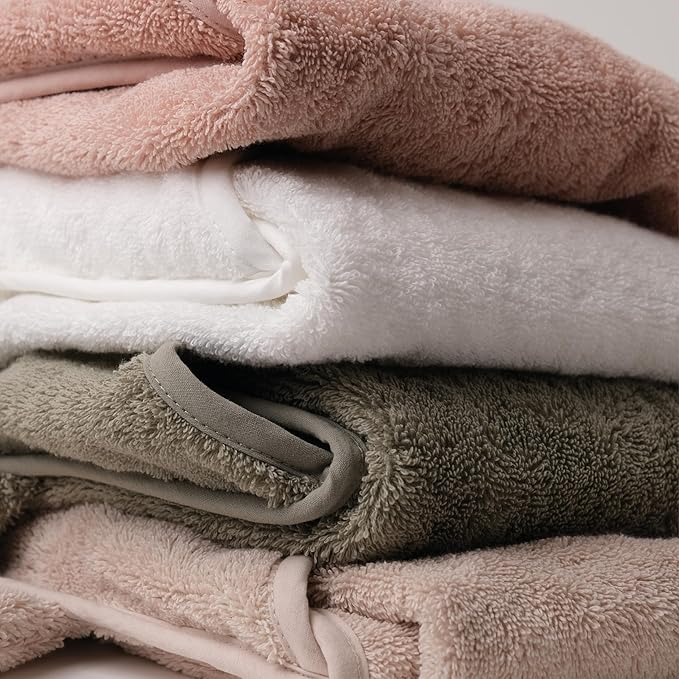 Organic Hooded Towels - Certified Organic Cotton, Long Stable Luxurious Turkish Organic Cotton, Plush Towels for Newborn (Baby Dino, 30×30” — Petite Newborn Fit (0–12 Months))