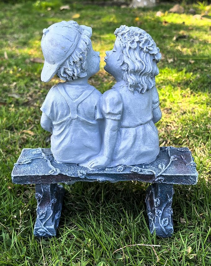 Garden First Kiss Outdoor Statue Decorative, Flower Bed Decor Puppy Love Kissing Couple,Boy and Girl Kissing Garden Figurine for Yard Patio Art